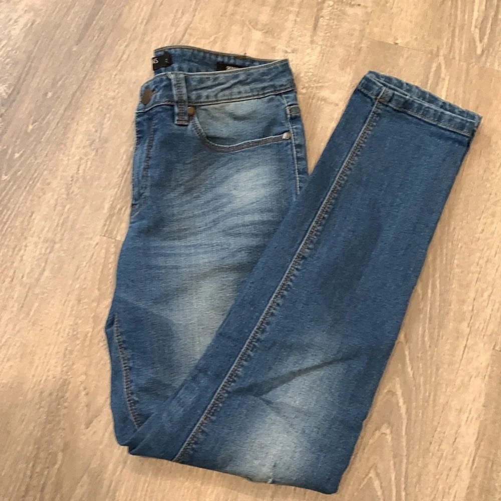 Max Jeans - Picture 2 of 3
